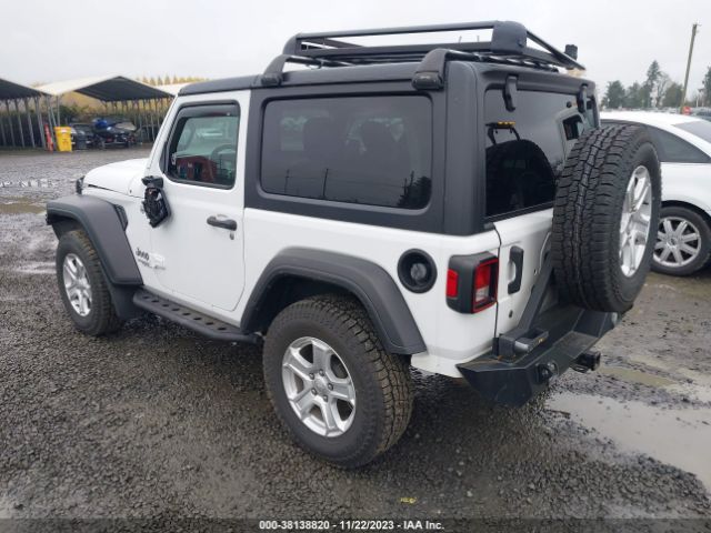 Photo 2 VIN: 1C4GJXAG3KW652496 - JEEP WRANGLER 