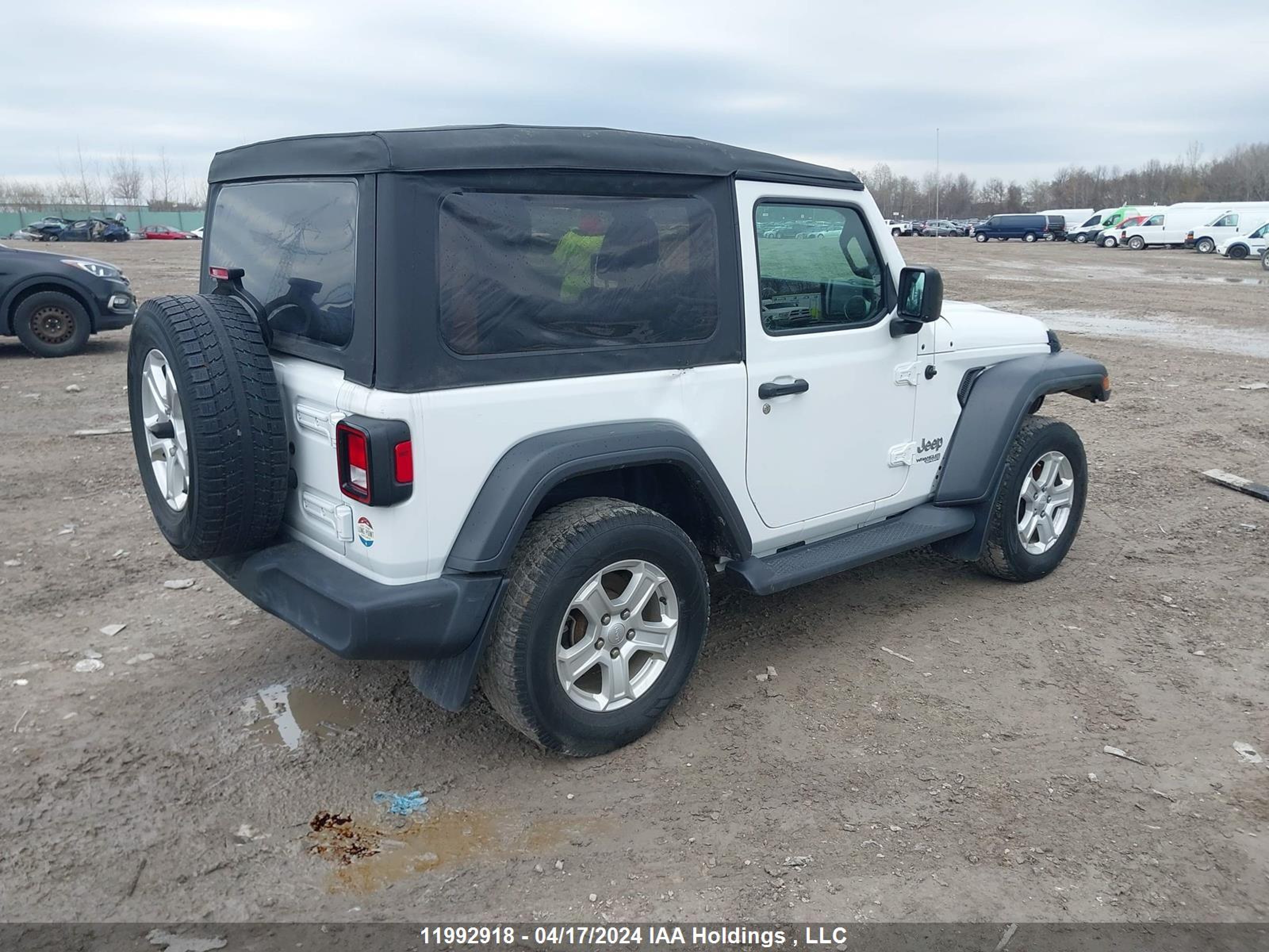 Photo 3 VIN: 1C4GJXAG4KW626621 - JEEP WRANGLER 