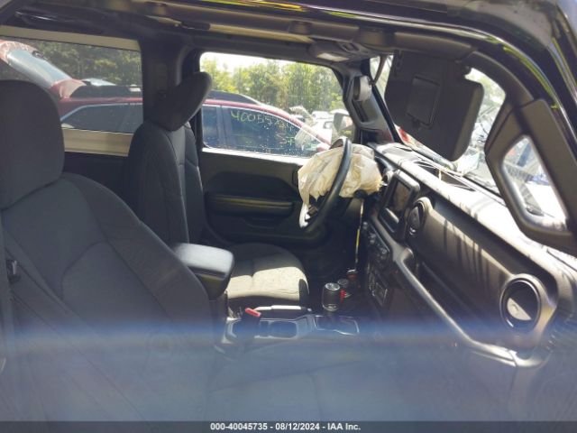 Photo 4 VIN: 1C4GJXAG5KW679375 - JEEP WRANGLER 