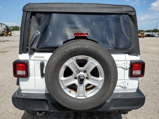 Photo 5 VIN: 1C4GJXAG7LW303603 - JEEP WRANGLER S 