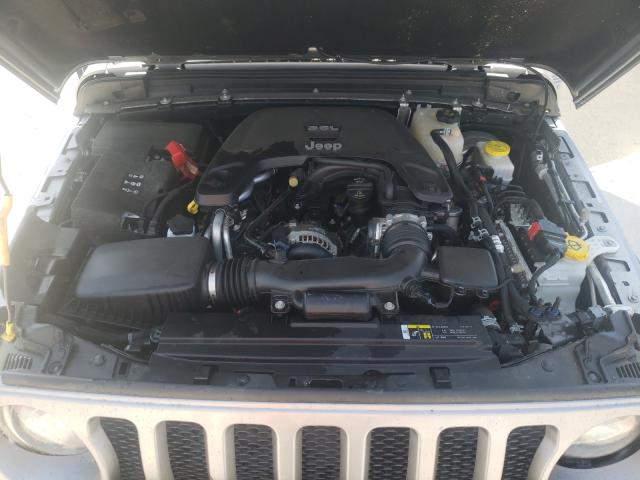 Photo 6 VIN: 1C4GJXAGXJW276703 - JEEP WRANGLER S 