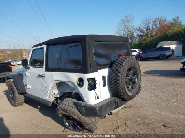 Photo 2 VIN: 1C4GJXAN0MW584501 - JEEP WRANGLER 