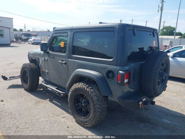 Photo 2 VIN: 1C4GJXAN1JW289287 - JEEP WRANGLER 