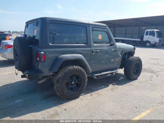 Photo 3 VIN: 1C4GJXAN1JW289287 - JEEP WRANGLER 