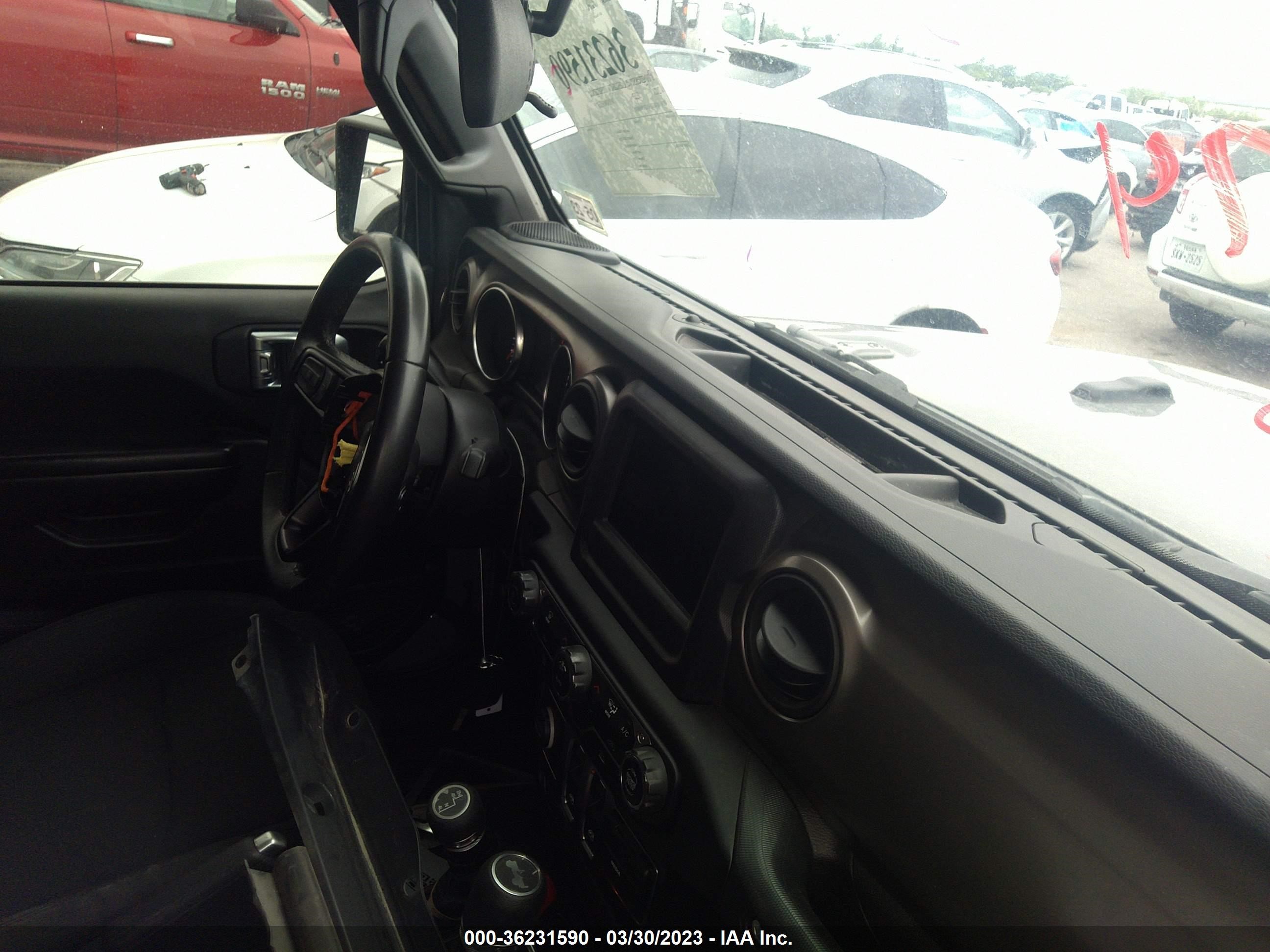 Photo 4 VIN: 1C4GJXAN2MW680145 - JEEP WRANGLER 