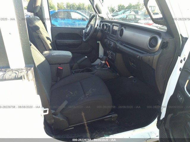 Photo 4 VIN: 1C4GJXAN5LW203210 - JEEP WRANGLER 