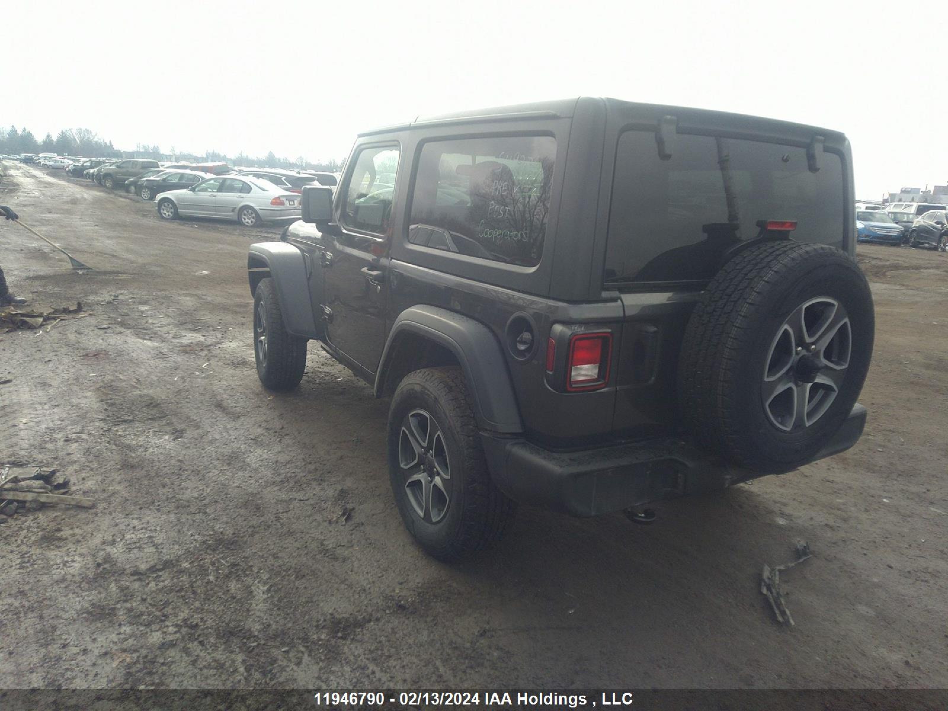 Photo 2 VIN: 1C4GJXAN5NW159020 - JEEP WRANGLER 