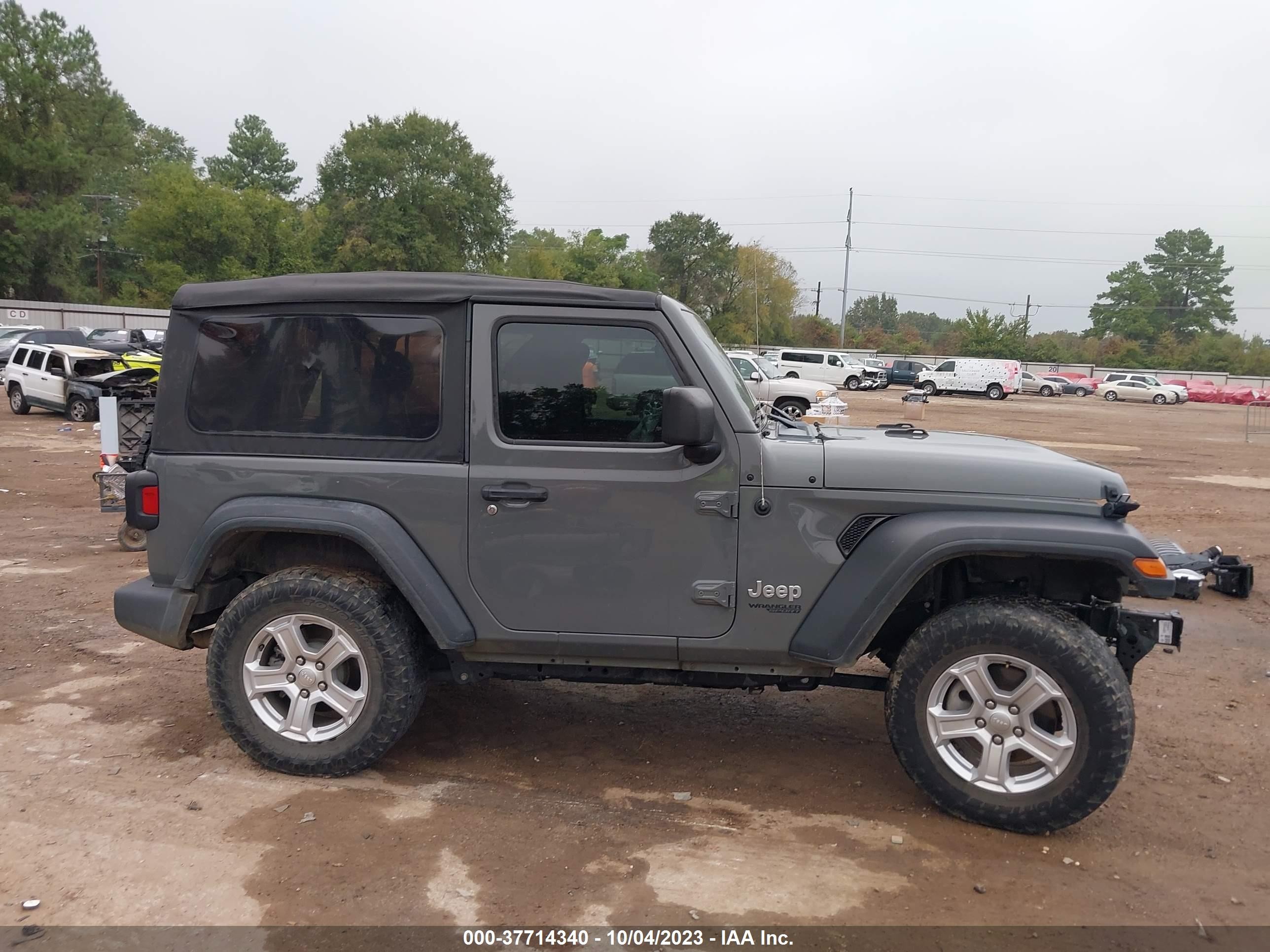 Photo 13 VIN: 1C4GJXAN6LW154437 - JEEP WRANGLER 