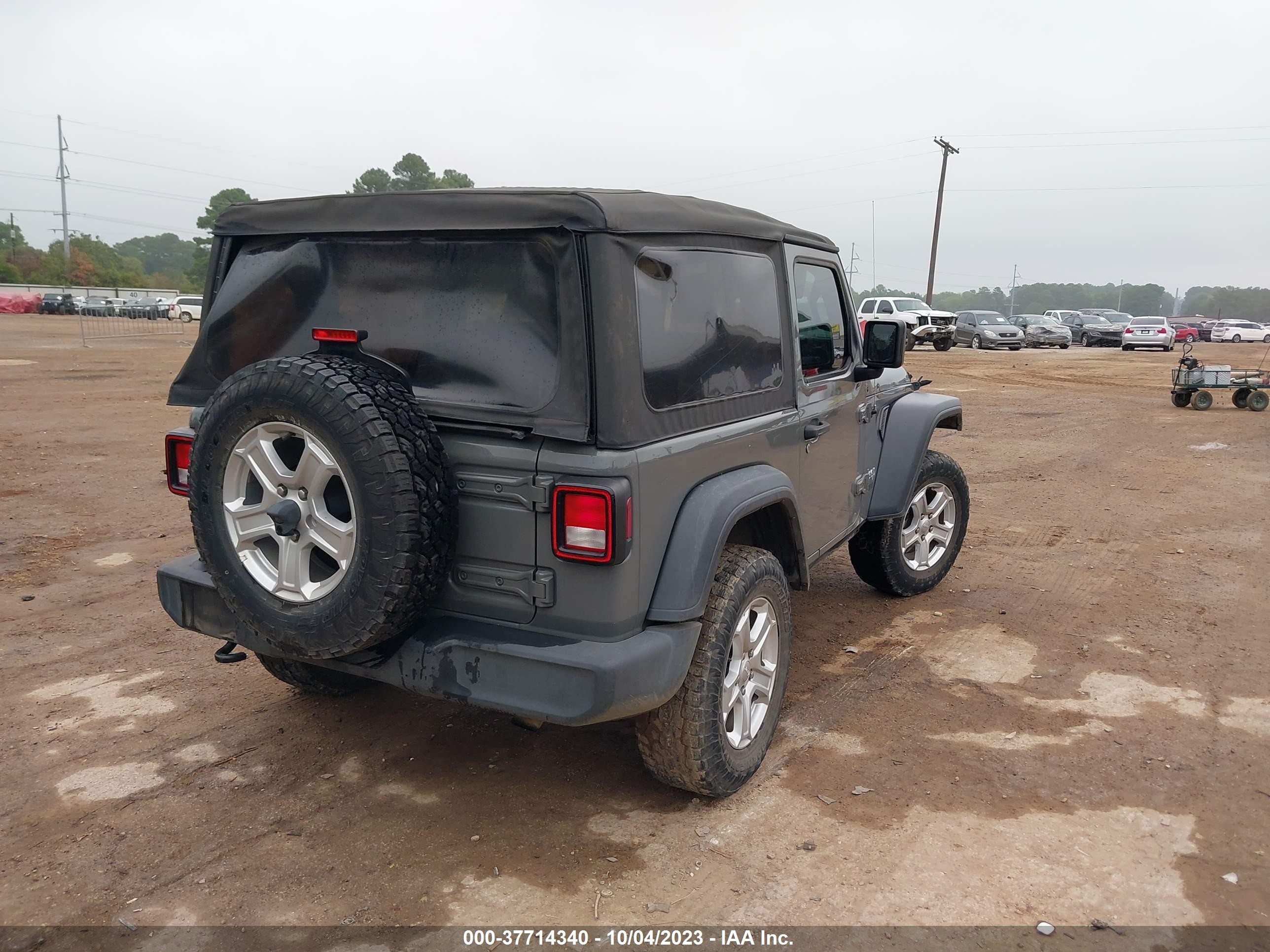 Photo 3 VIN: 1C4GJXAN6LW154437 - JEEP WRANGLER 