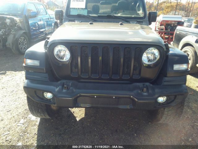 Photo 5 VIN: 1C4GJXAN8JW221570 - JEEP WRANGLER 