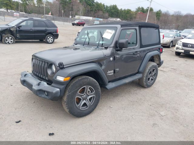 Photo 1 VIN: 1C4GJXANXJW247264 - JEEP WRANGLER 