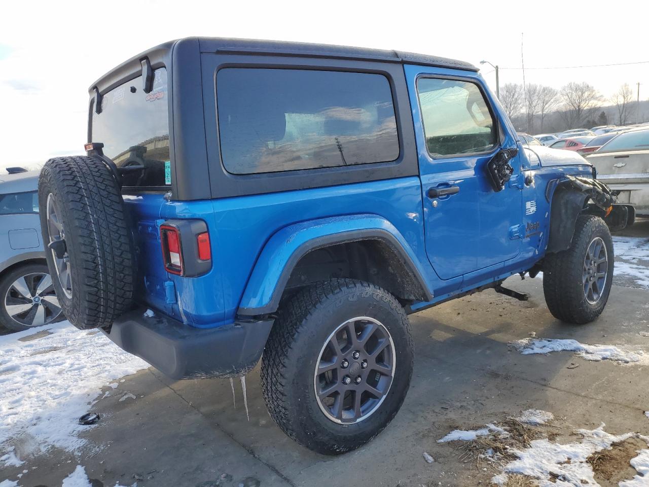 Photo 2 VIN: 1C4GJXANXMW722352 - JEEP WRANGLER 