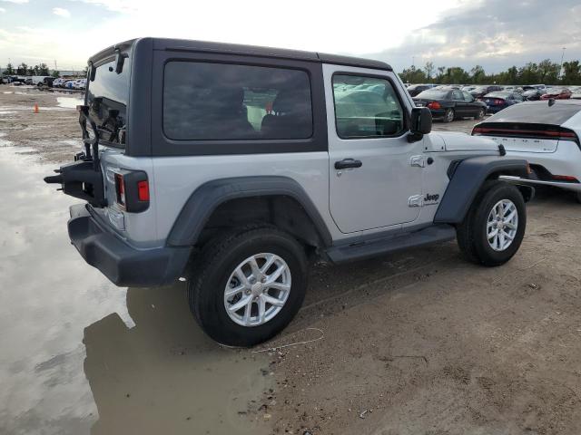 Photo 2 VIN: 1C4GJXANXPW639931 - JEEP WRANGLER S 