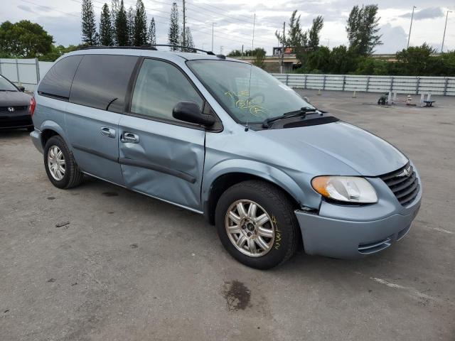 Photo 3 VIN: 1C4GP45R05B356680 - CHRYSLER TOWN & COU 