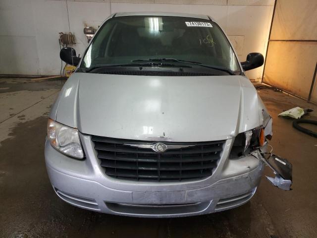 Photo 4 VIN: 1C4GP45R35B415253 - CHRYSLER MINIVAN 