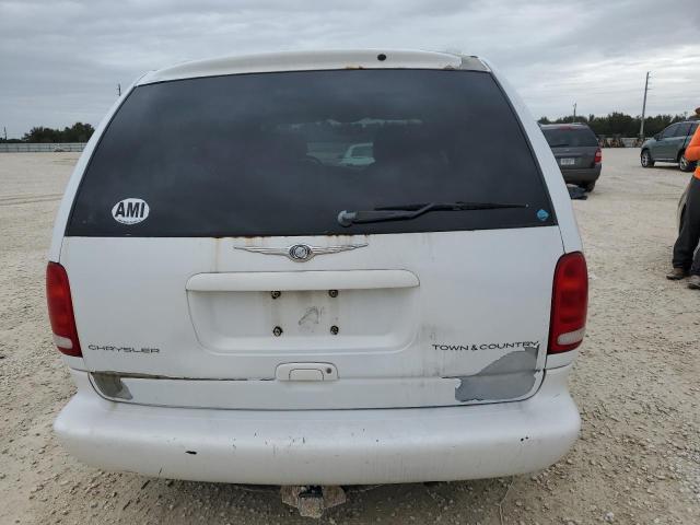 Photo 5 VIN: 1C4GP64L2XB779000 - CHRYSLER TOWN & COU 