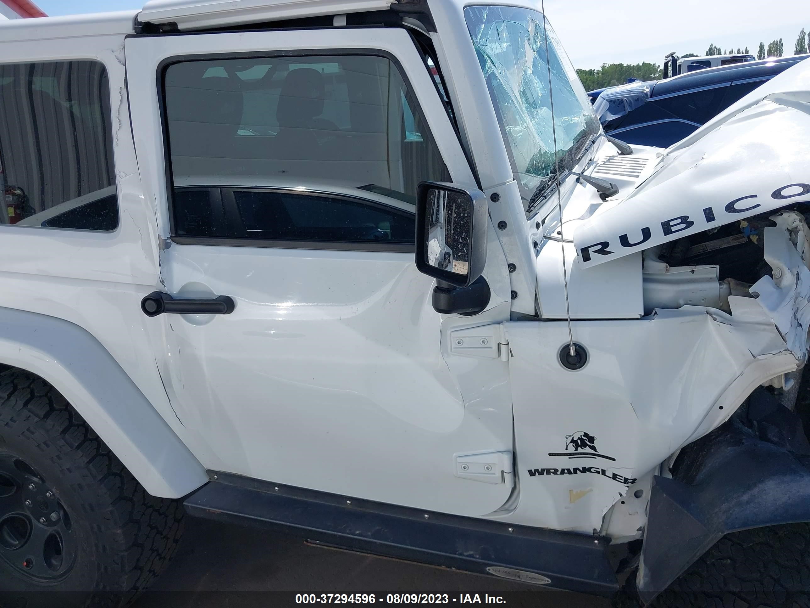 Photo 11 VIN: 1C4HJWCG0FL559132 - JEEP WRANGLER 