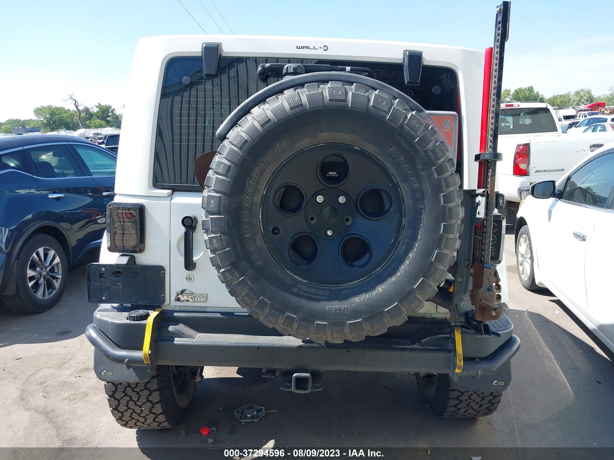 Photo 14 VIN: 1C4HJWCG0FL559132 - JEEP WRANGLER 