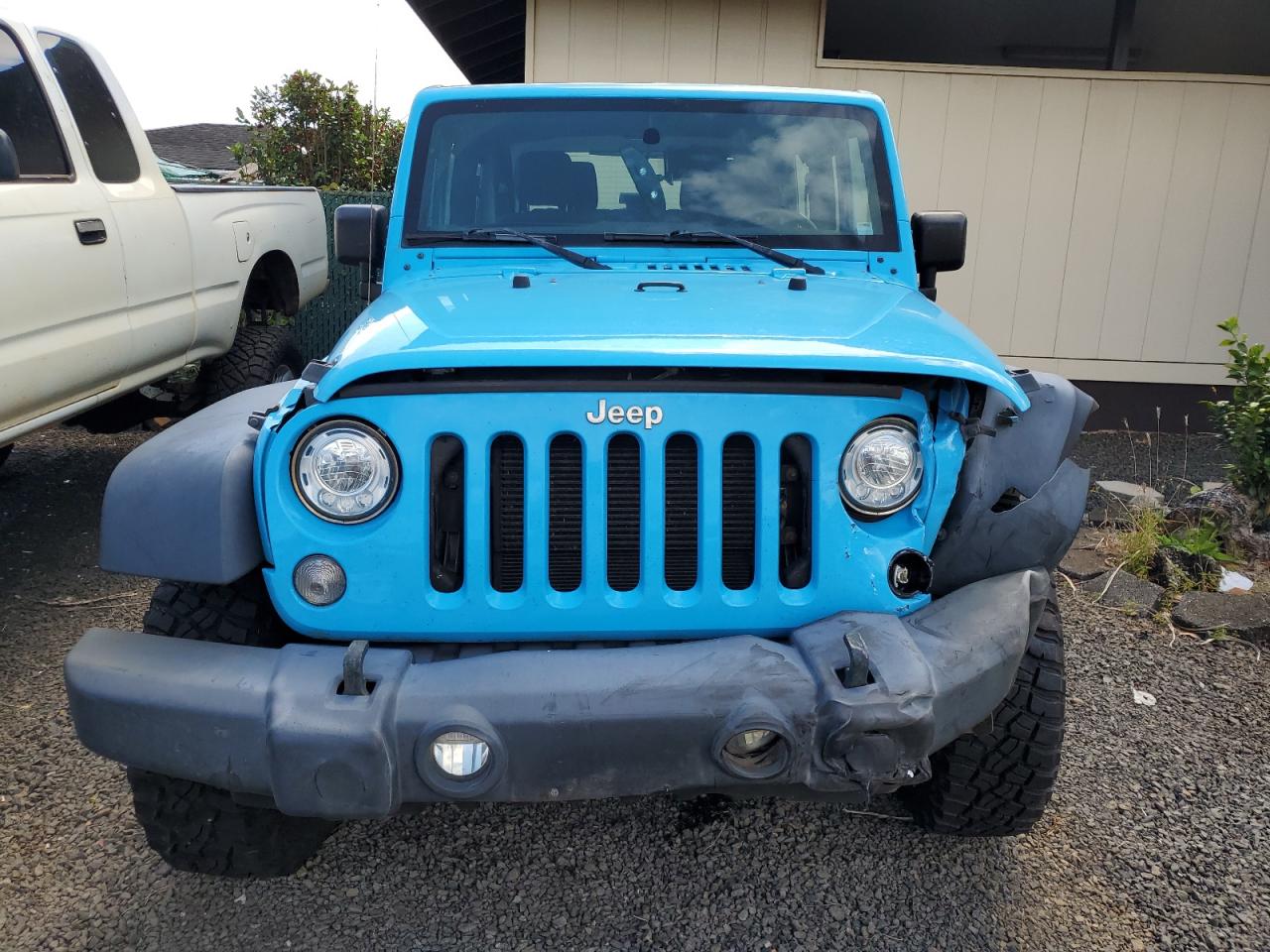 Photo 4 VIN: 1C4HJWCG4JL838026 - JEEP WRANGLER 