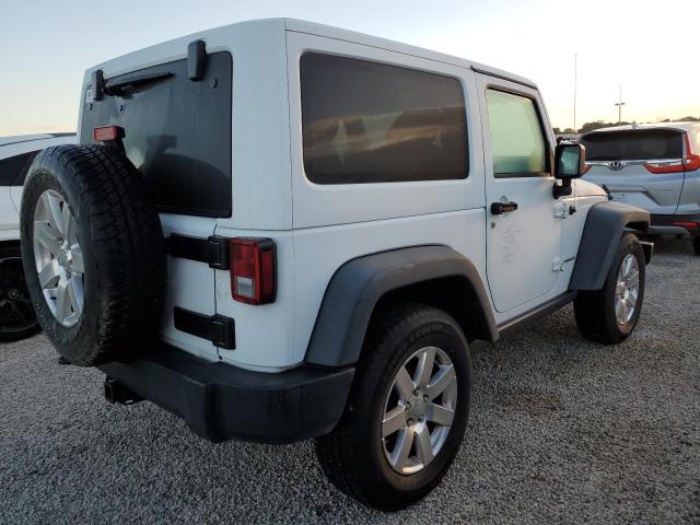 Photo 2 VIN: 1C4HJWCG6EL143861 - JEEP WRANGLER R 