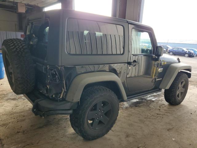 Photo 2 VIN: 1C4HJWCG9CL180724 - JEEP WRANGLER R 