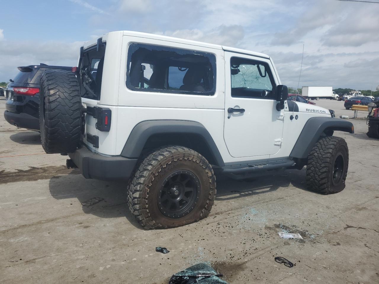 Photo 2 VIN: 1C4HJWCGXEL221493 - JEEP WRANGLER 