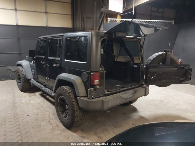 Photo 2 VIN: 1C4HJWDG0CL214872 - JEEP WRANGLER UNLIMITED 