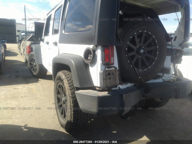 Photo 2 VIN: 1C4HJWDG0EL319379 - JEEP WRANGLER UNLIMITED 