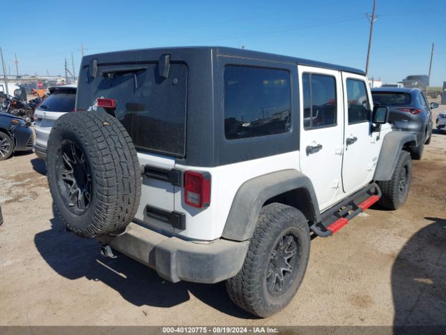 Photo 3 VIN: 1C4HJWDG0HL606712 - JEEP WRANGLER 