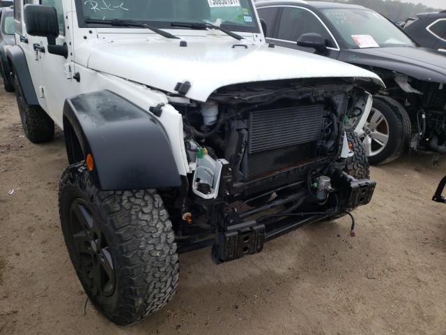 Photo 8 VIN: 1C4HJWDG0HL623946 - JEEP WRANGLER U 