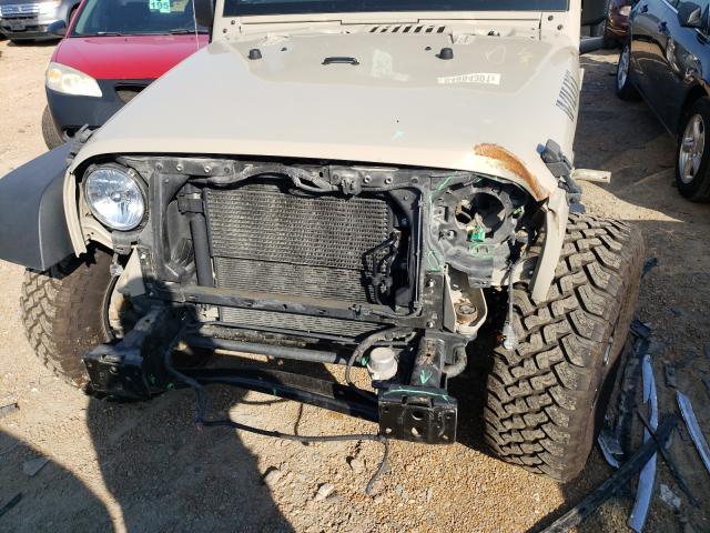 Photo 8 VIN: 1C4HJWDG0HL655330 - JEEP WRANGLER U 