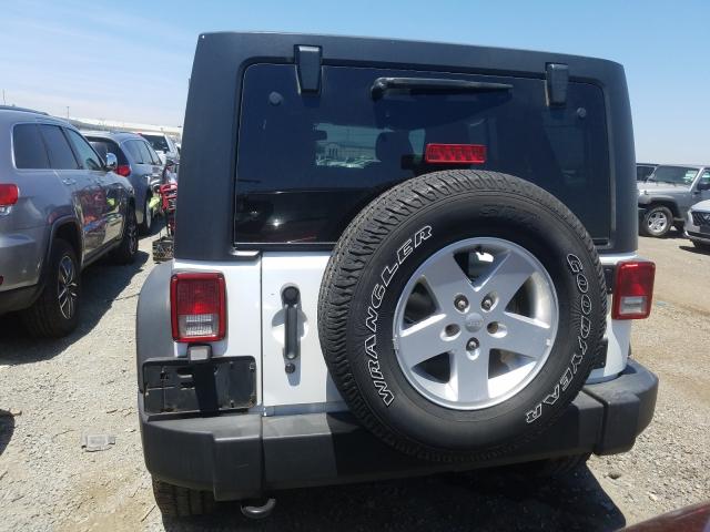 Photo 8 VIN: 1C4HJWDG0JL938459 - JEEP WRANGLER U 