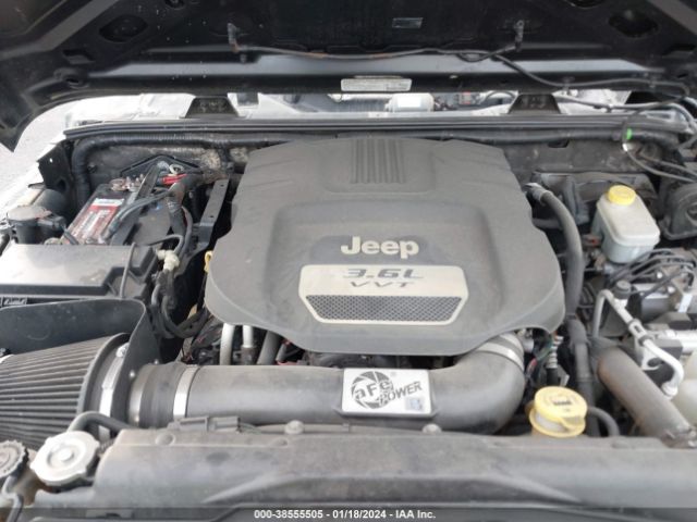 Photo 9 VIN: 1C4HJWDG1DL546790 - JEEP WRANGLER UNLIMITED 