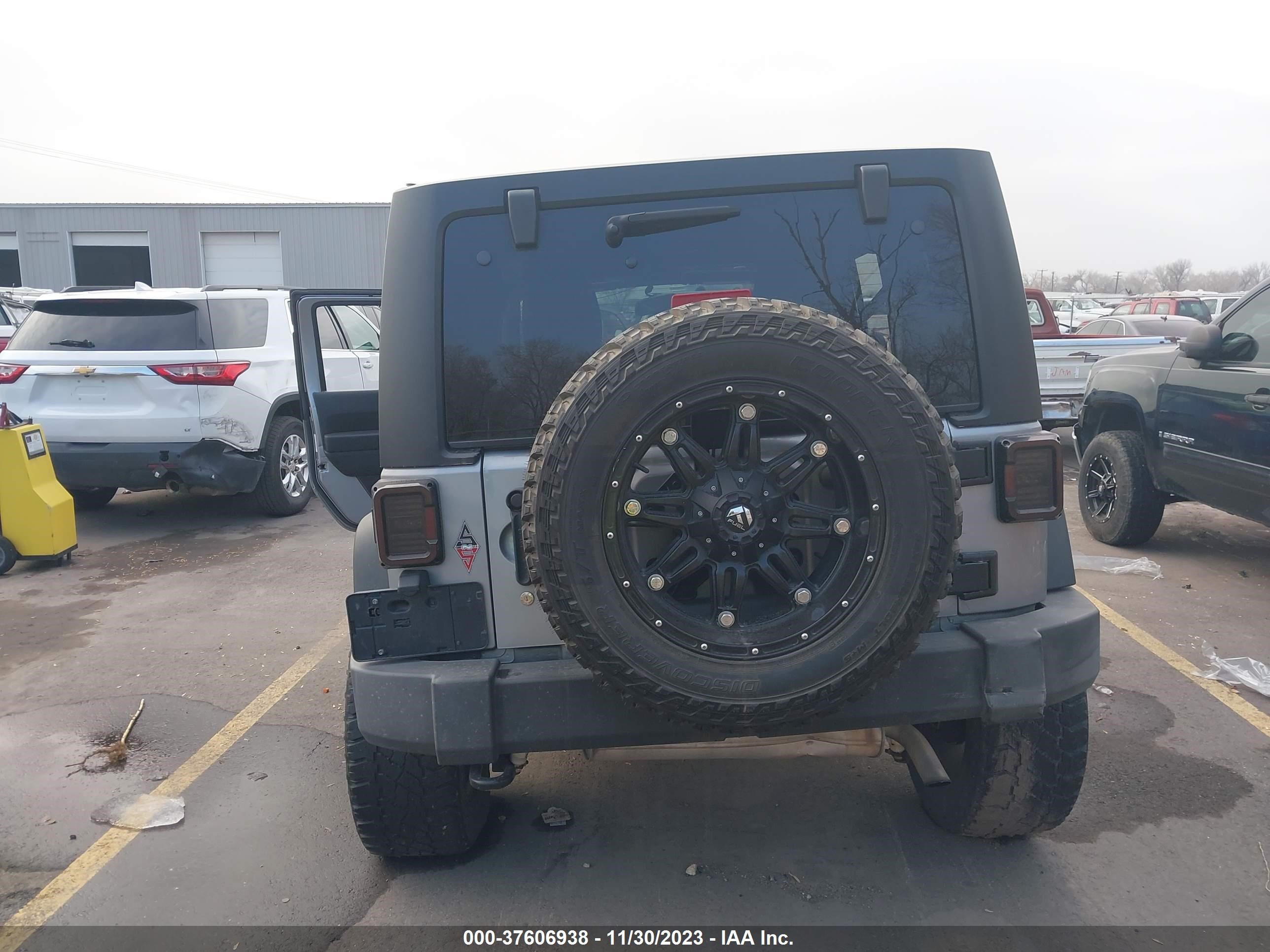 Photo 14 VIN: 1C4HJWDG1EL244868 - JEEP WRANGLER 