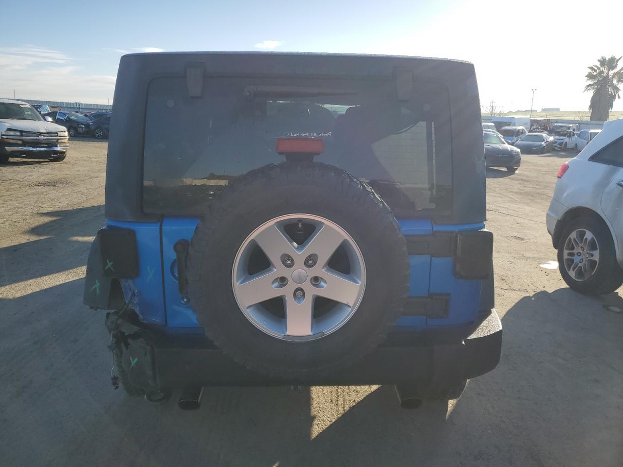 Photo 5 VIN: 1C4HJWDG1EL288062 - JEEP WRANGLER 