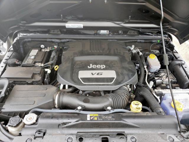 Photo 6 VIN: 1C4HJWDG1JL930886 - JEEP WRANGLER U 