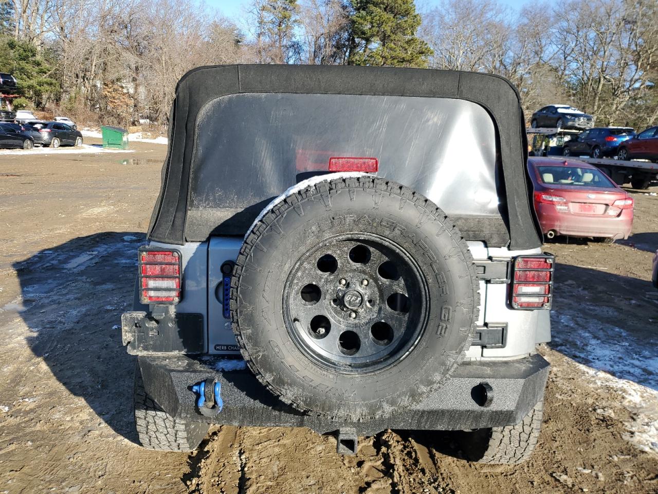 Photo 5 VIN: 1C4HJWDG2GL283312 - JEEP WRANGLER 