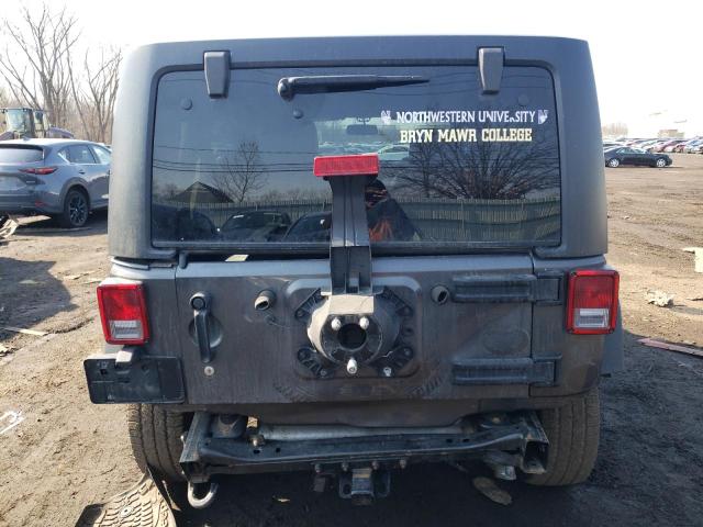 Photo 5 VIN: 1C4HJWDG2JL801071 - JEEP WRANGLER 