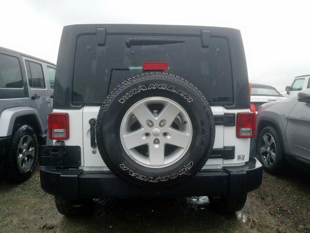 Photo 8 VIN: 1C4HJWDG2JL930945 - JEEP WRANGLER U 