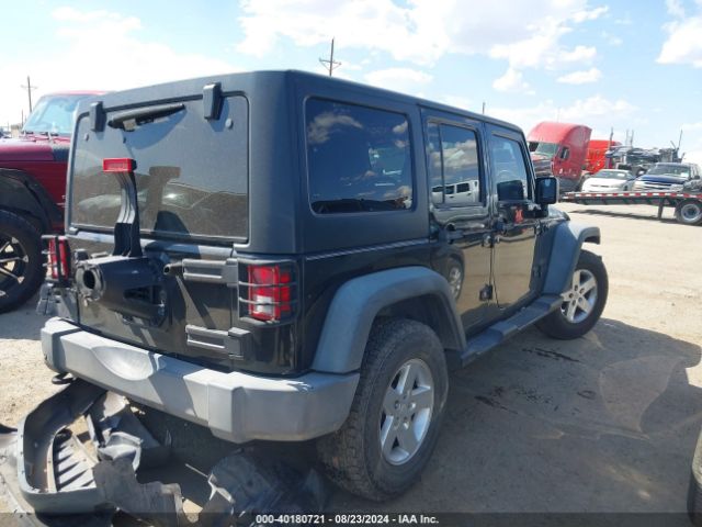 Photo 3 VIN: 1C4HJWDG3FL590700 - JEEP WRANGLER 