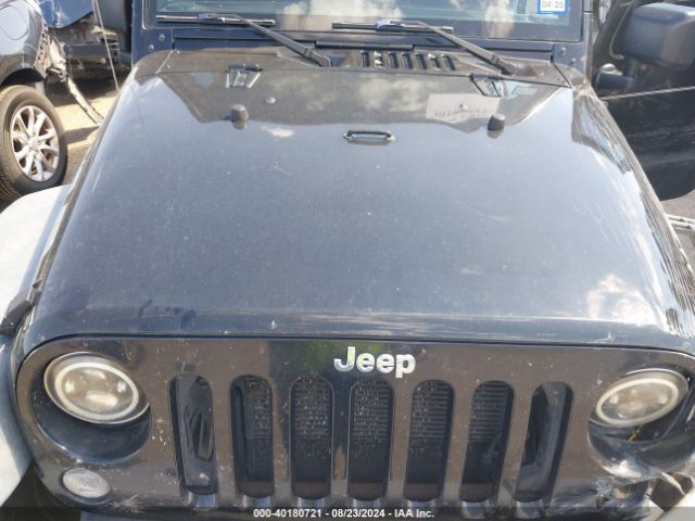 Photo 9 VIN: 1C4HJWDG3FL590700 - JEEP WRANGLER 