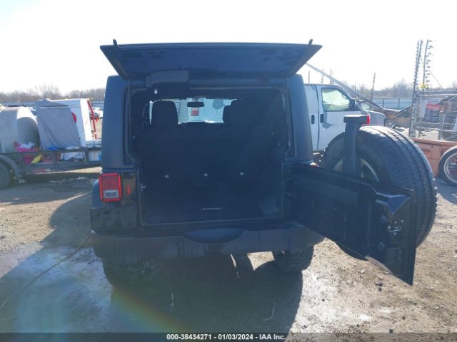 Photo 7 VIN: 1C4HJWDG4EL208608 - JEEP WRANGLER UNLIMITED 