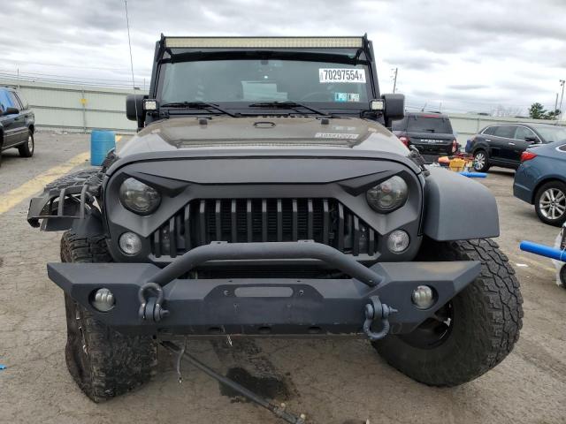 Photo 4 VIN: 1C4HJWDG4FL564638 - JEEP WRANGLER U 