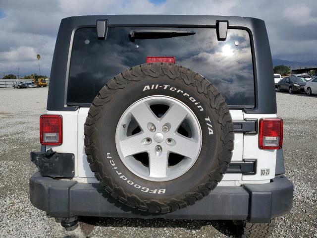 Photo 5 VIN: 1C4HJWDG4JL855696 - JEEP WRANGLER 