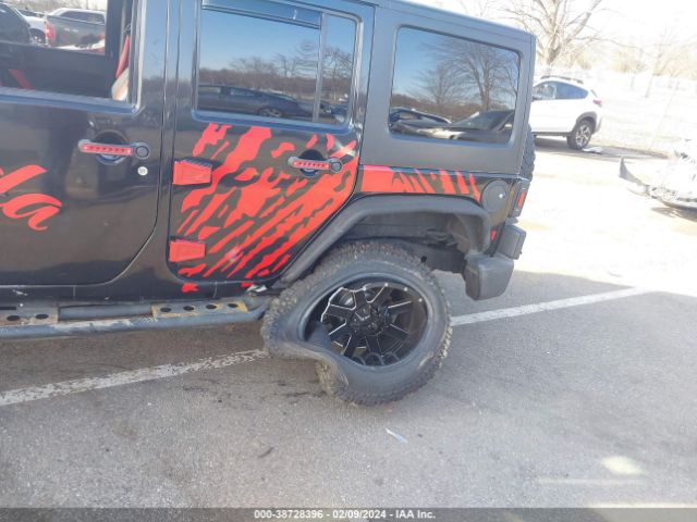 Photo 5 VIN: 1C4HJWDG5EL183623 - JEEP WRANGLER UNLIMITED 