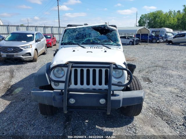 Photo 5 VIN: 1C4HJWDG5FL753959 - JEEP WRANGLER UNLIMITED 