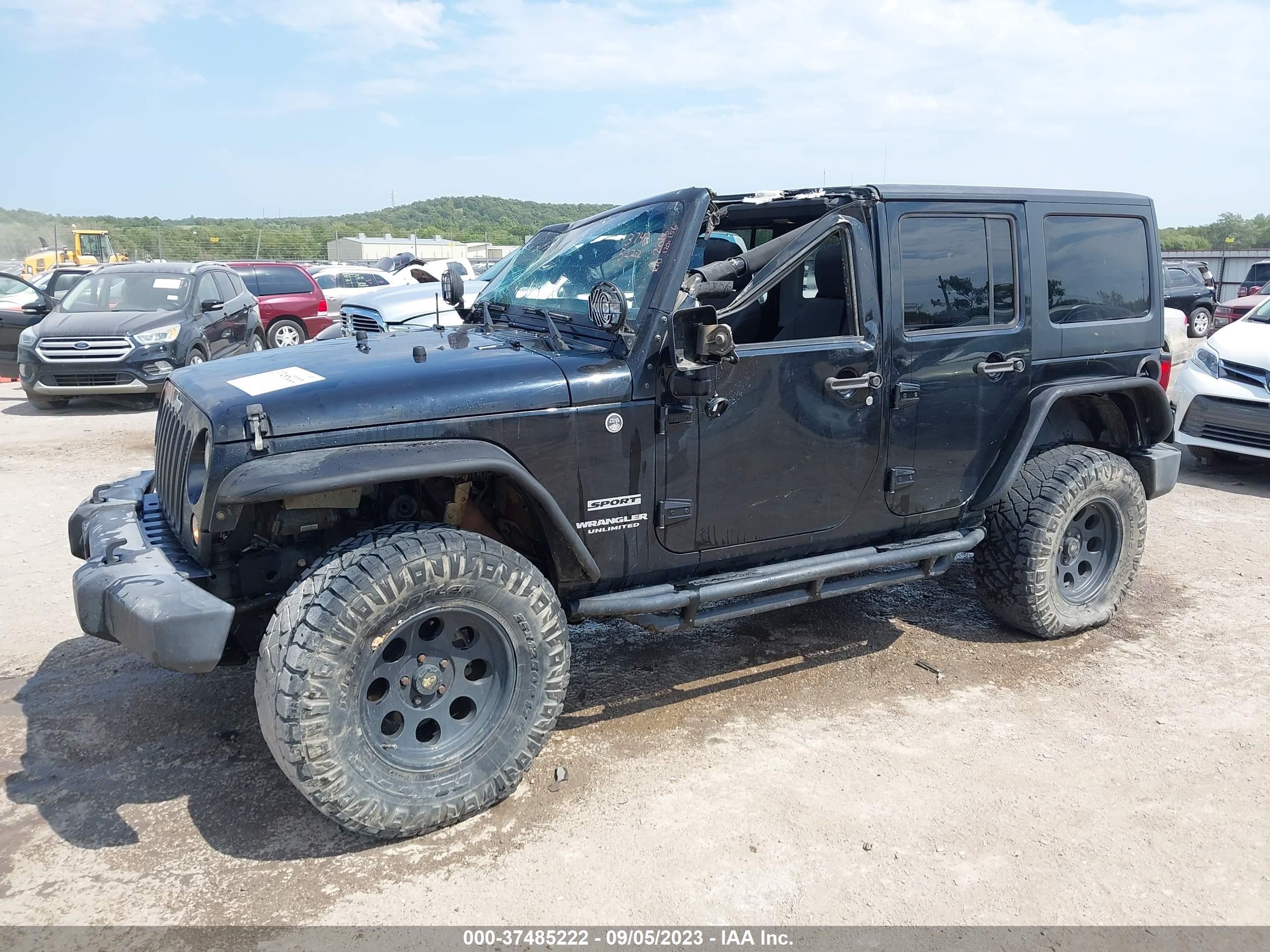 Photo 1 VIN: 1C4HJWDG5FL754318 - JEEP WRANGLER 