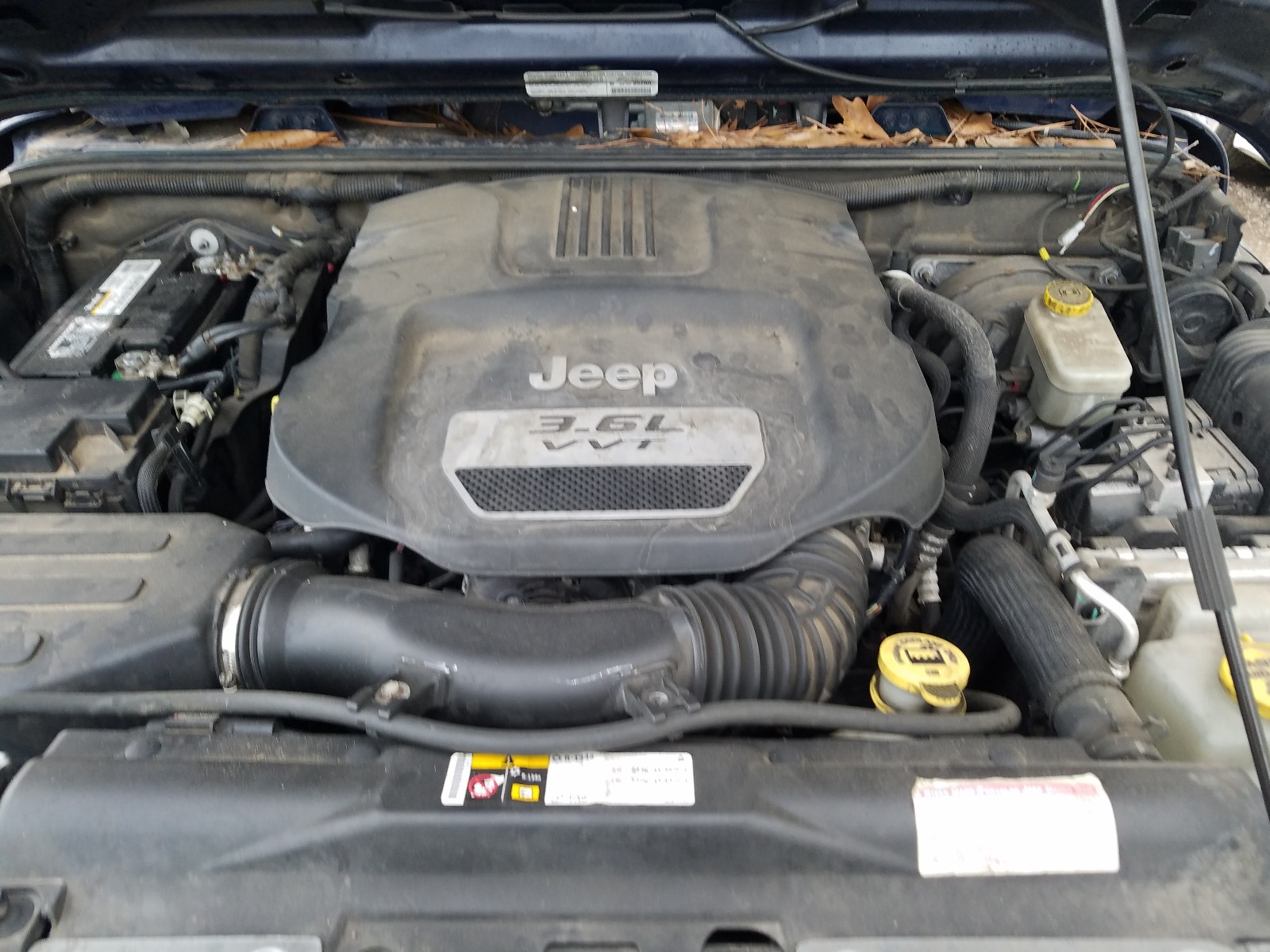 Photo 6 VIN: 1C4HJWDG6DL572589 - JEEP WRANGLER U 