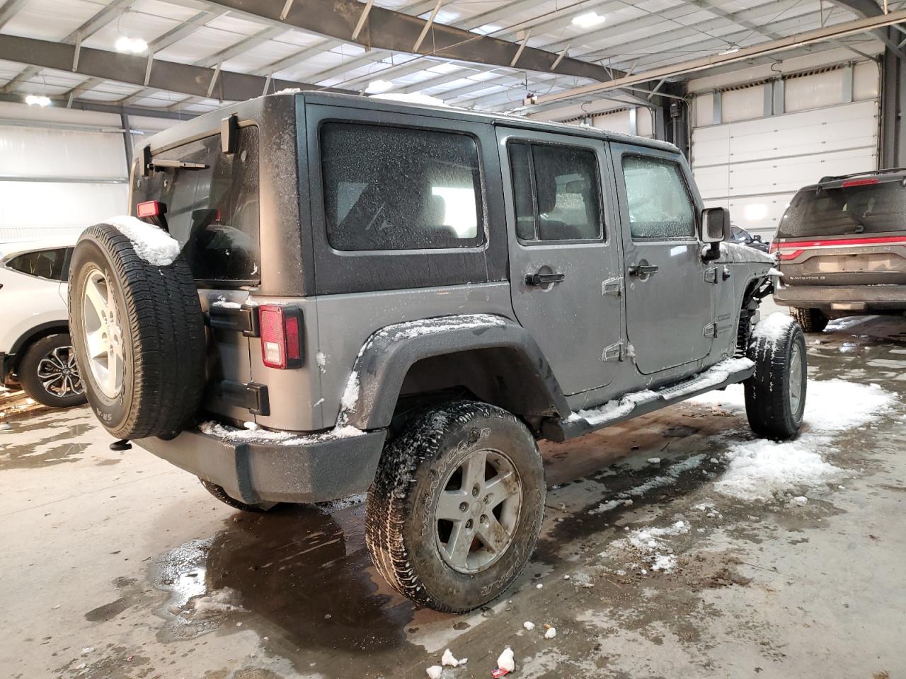 Photo 2 VIN: 1C4HJWDG6EL176700 - JEEP WRANGLER 