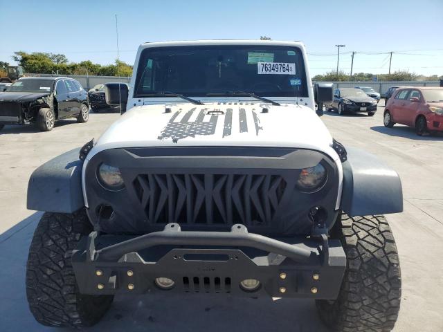 Photo 4 VIN: 1C4HJWDG6HL504007 - JEEP WRANGLER U 